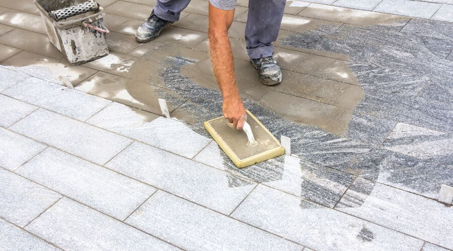 Professional gutter cleaning in Oakland, KY